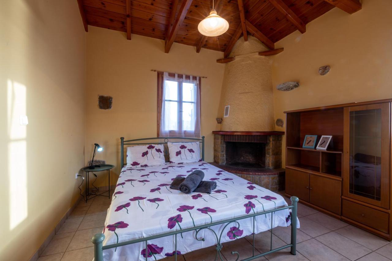Alex Stone House Villa Kardhamili Bagian luar foto